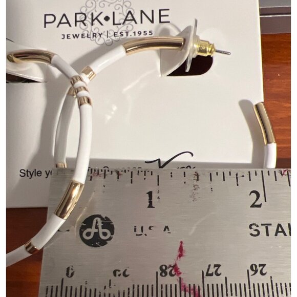 Park Lane Gold Tone Hoop Earrings White Enamel Pierced 2" Across New on Card - Picture 5 of 5